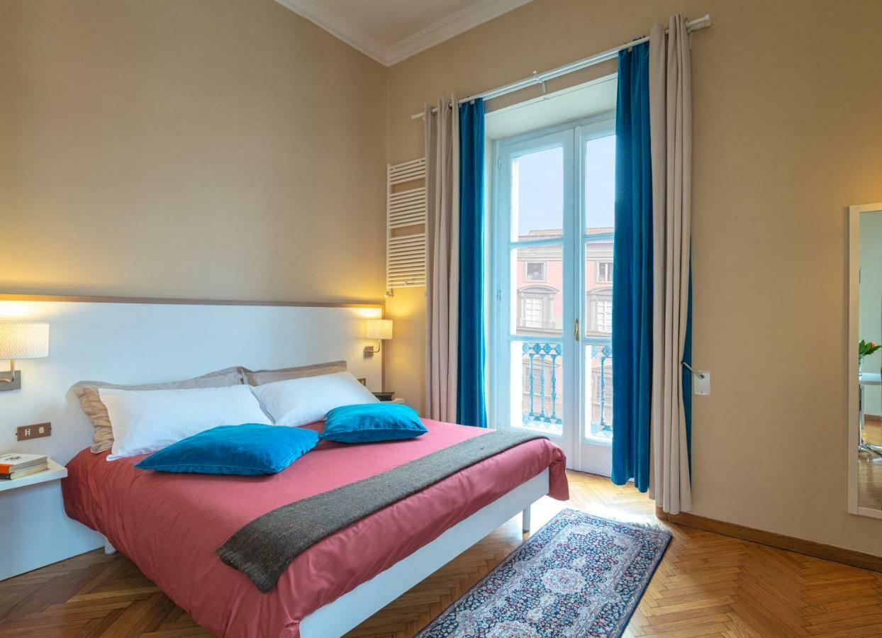 Il Ventre Di Napoli " Costantinopoli" Hotel Bagian luar foto