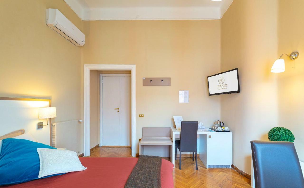 Il Ventre Di Napoli " Costantinopoli" Hotel Bagian luar foto