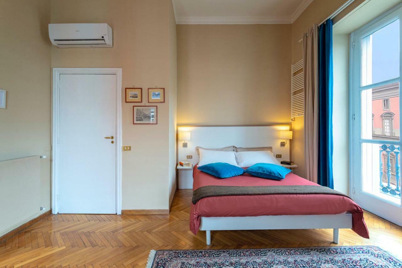 Il Ventre Di Napoli " Costantinopoli" Hotel Bagian luar foto