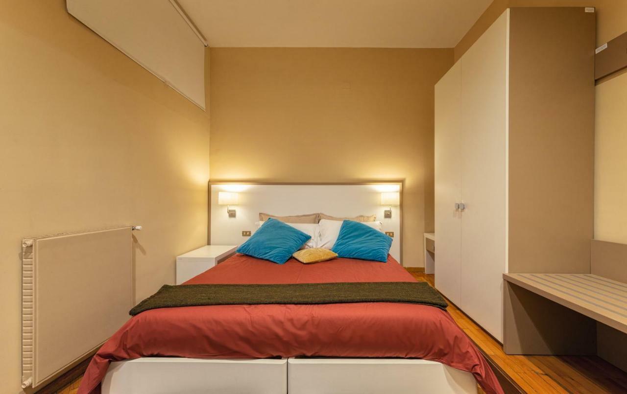 Il Ventre Di Napoli " Costantinopoli" Hotel Bagian luar foto